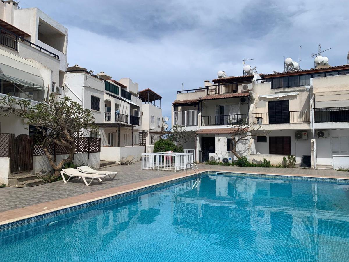Theodoros Apt.22 Paralimni Ngoại thất bức ảnh